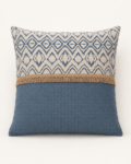 cojin-decorativo-azul-beige-flecos-45×45-frontal.jpg