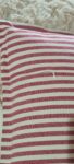 cojin-rayas-rojo-crema-detalle-cremallera.jpg